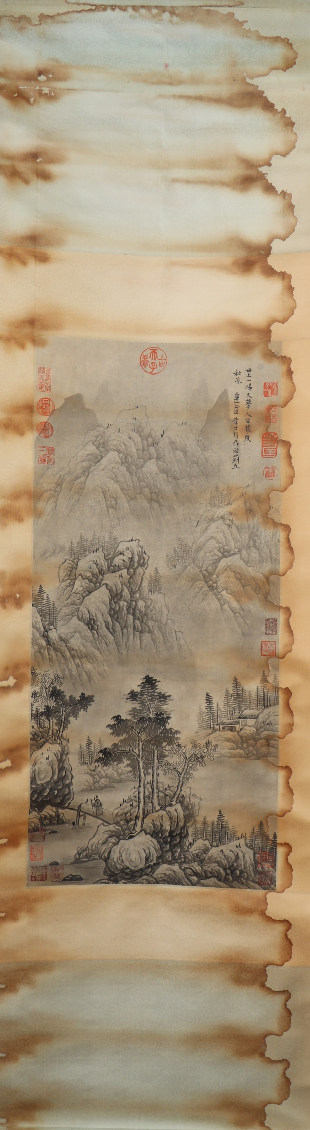 A Chinese Vertical Scroll Ink Painting of Landscape on Paper: A Chinese Vertical Scroll Ink Painting of Landscape on Paper Li shihang Size:90cmx42cm (The Dimensions Of All Batches Are Manually Measured.If You Need More Detailed Information, Please Contact Our