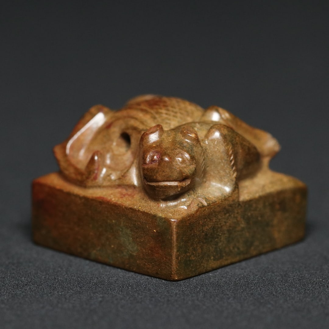 An Exquisite White Jade Dragon Pattern Seal - 5