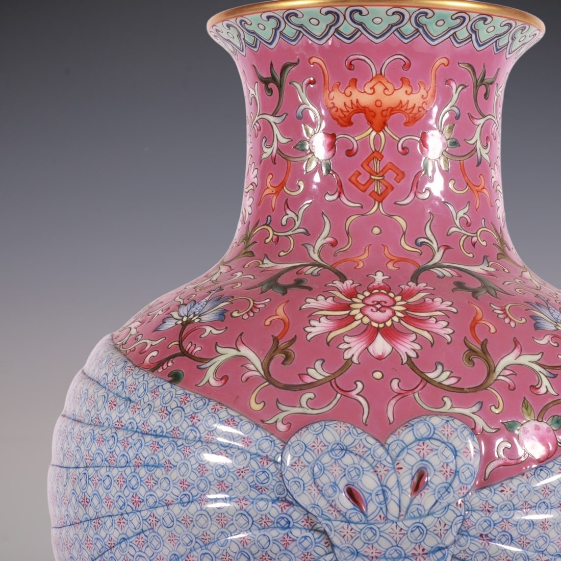 An Exquisite Famille-Rose Ruby Red-Glazed Lotus Pattern Vase - 2