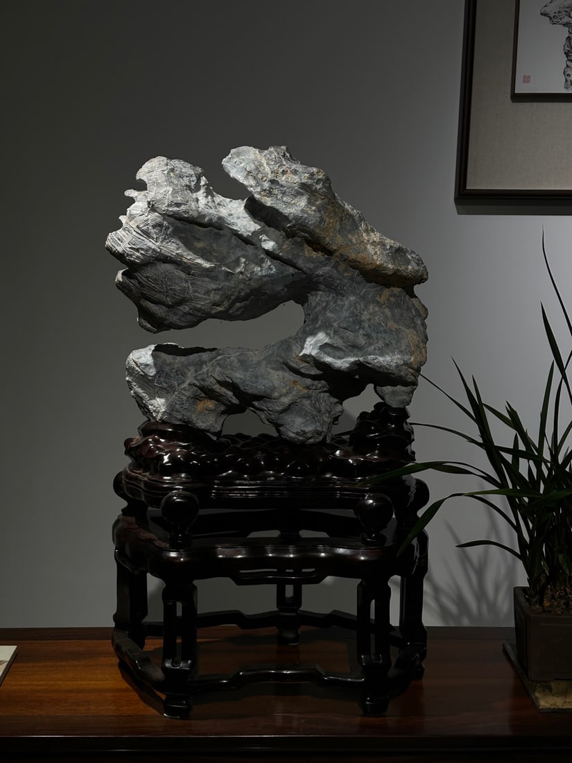 An Exquisite Lingbi Stone Ornament - 6