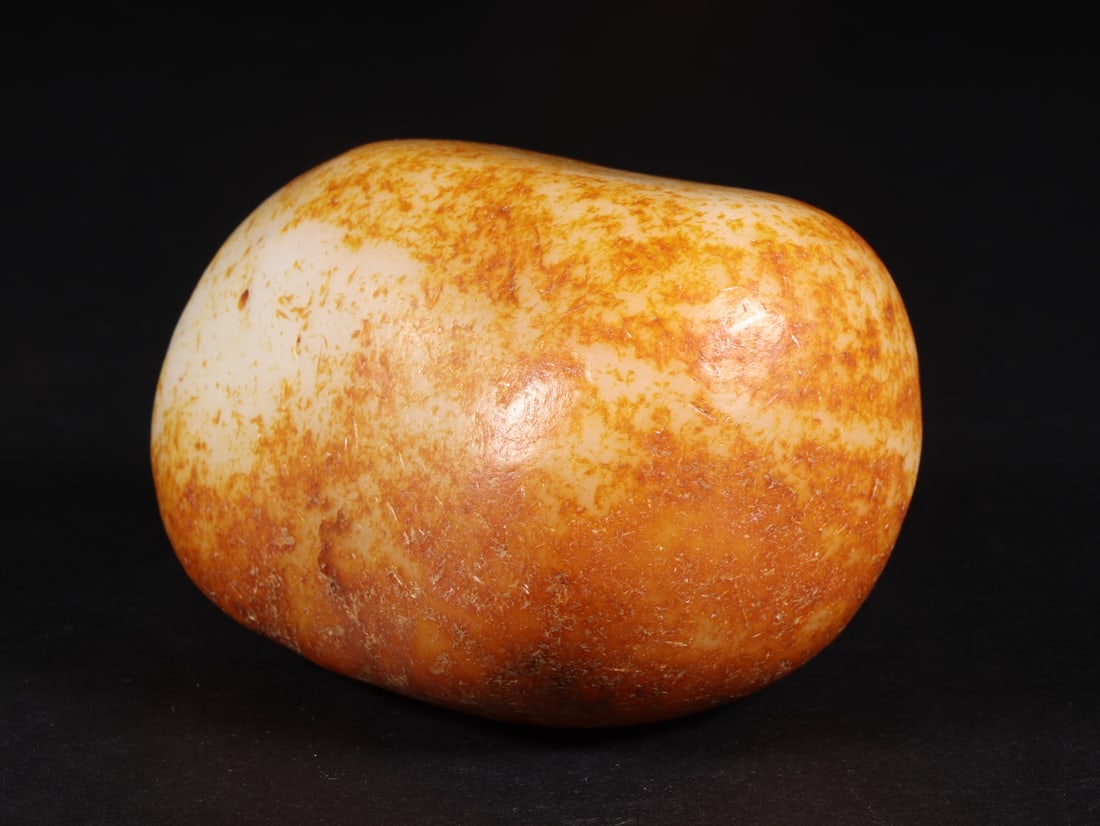 An Exquisite White Jade Ornament - 2