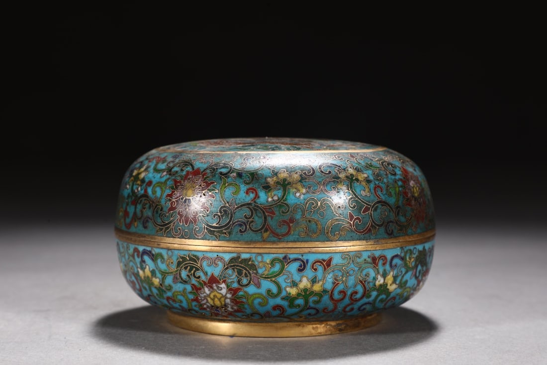 A Pair of Exquisite Cloisonne Lotus Pattern Dragon Pattern Box - 2