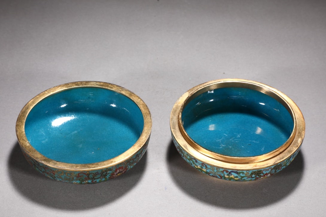 A Pair of Exquisite Cloisonne Lotus Pattern Dragon Pattern Box - 5