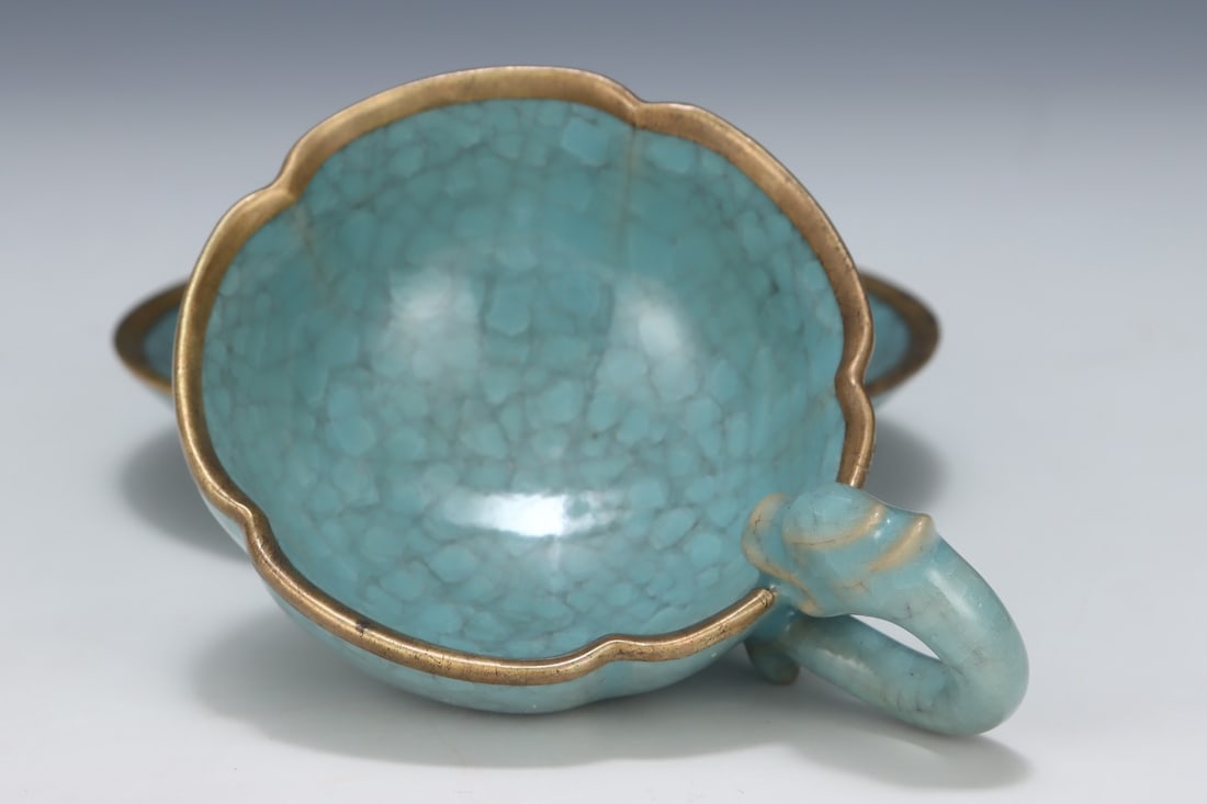 An Exquisite Ru yao Cup - 6