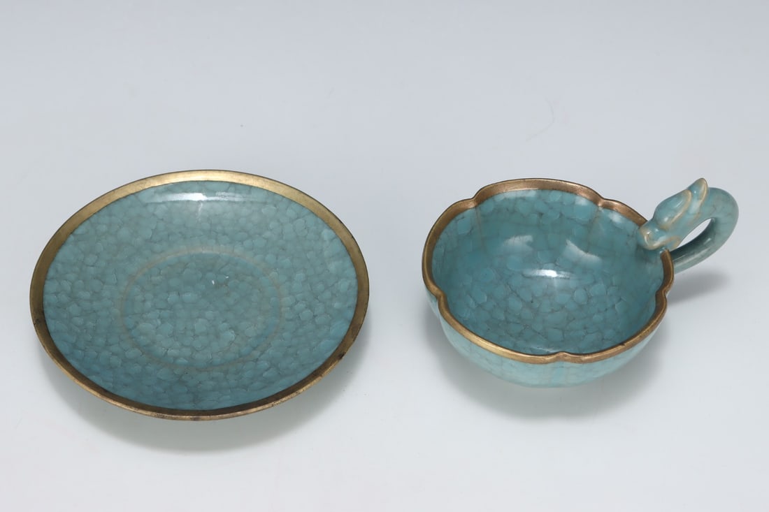 An Exquisite Ru yao Cup - 7