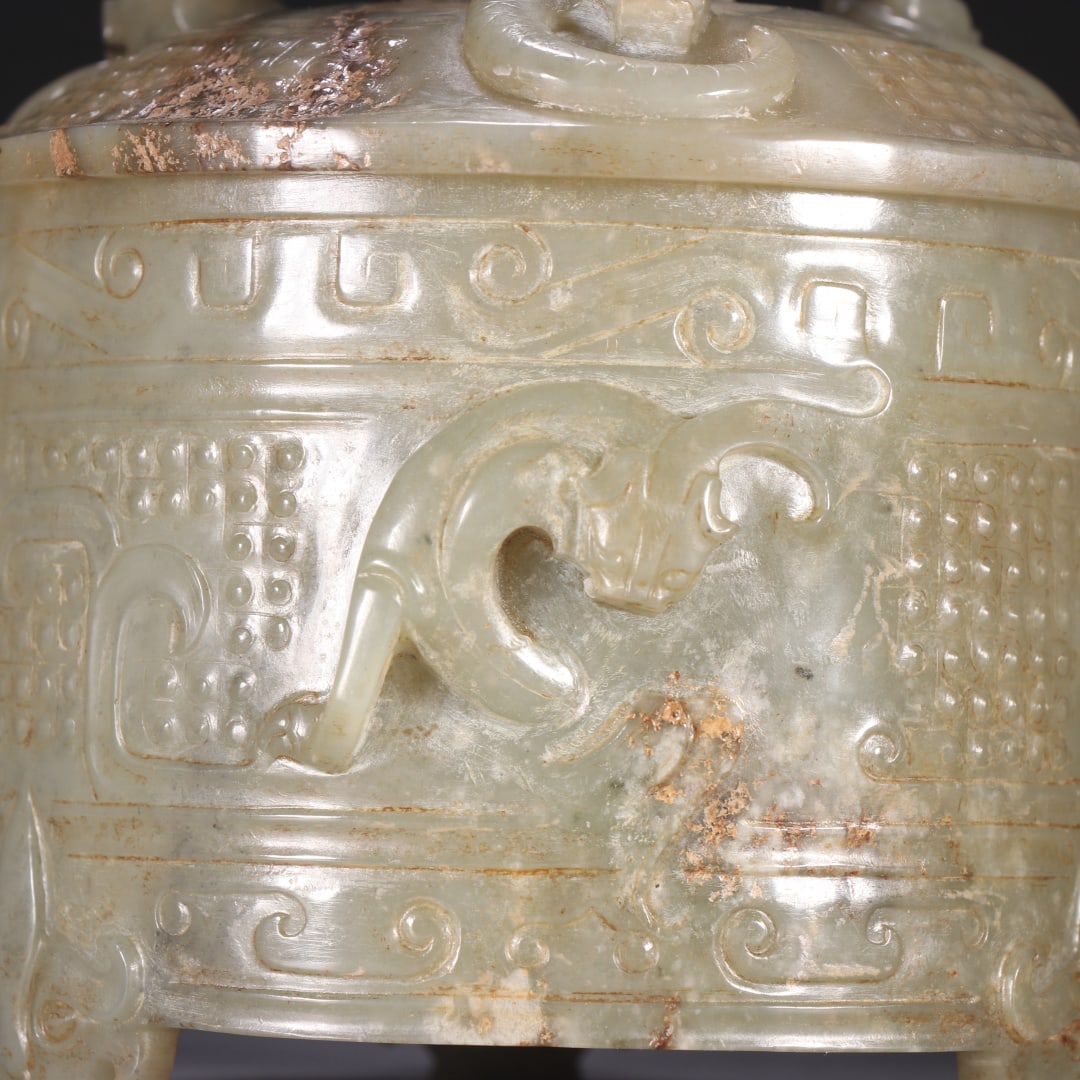 An Exquisite White Jade Chi-Dragon Pattern Beast-Face Pattern Censer - 2