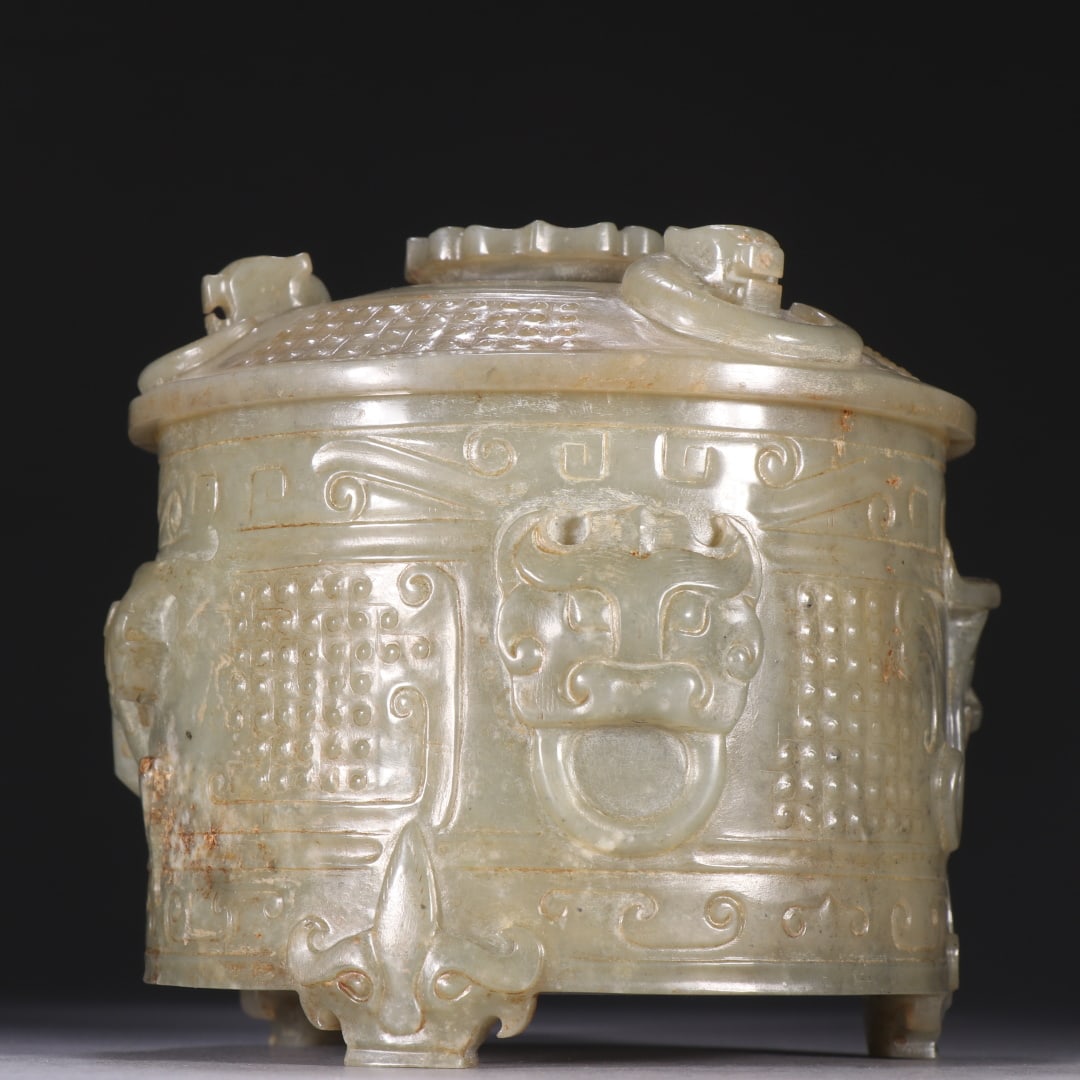 An Exquisite White Jade Chi-Dragon Pattern Beast-Face Pattern Censer - 5