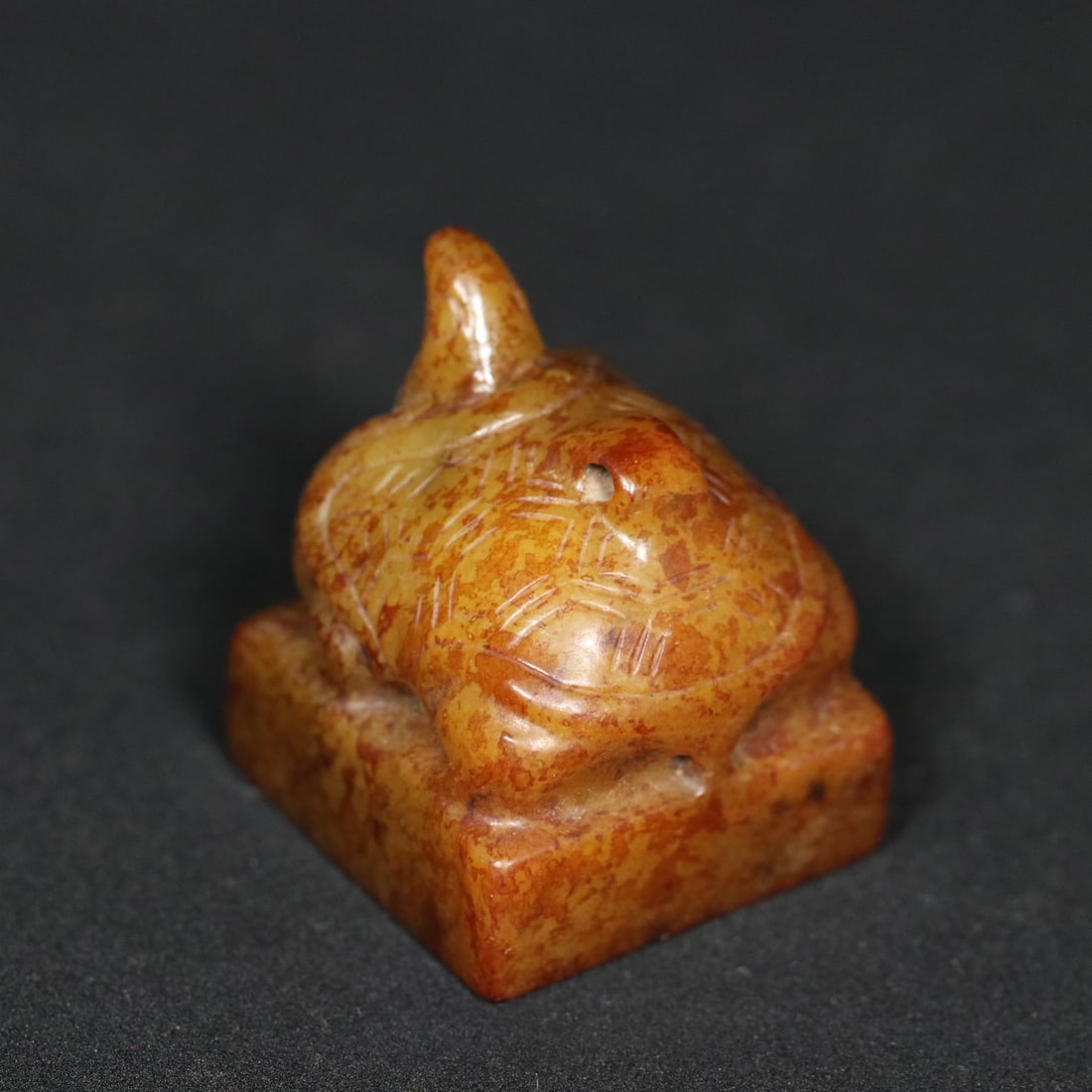 An Exquisite White Jade Turtle Seal - 9