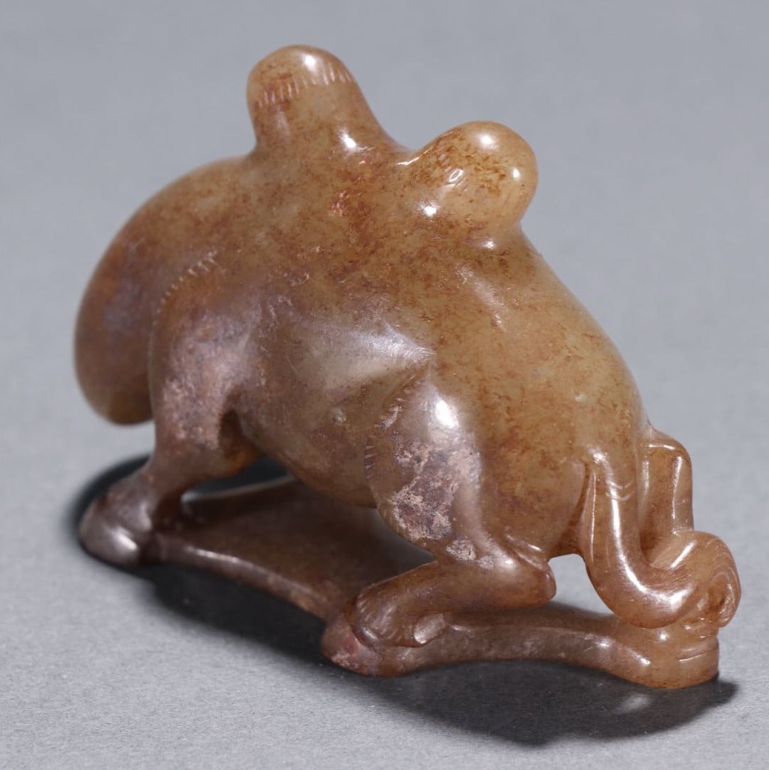 An Exquisite White Jade Camel Ornament - 7