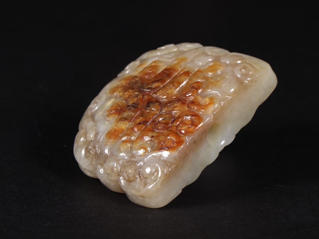 An Exquisite White Jade Beast-Face Pattern Ornament - 8