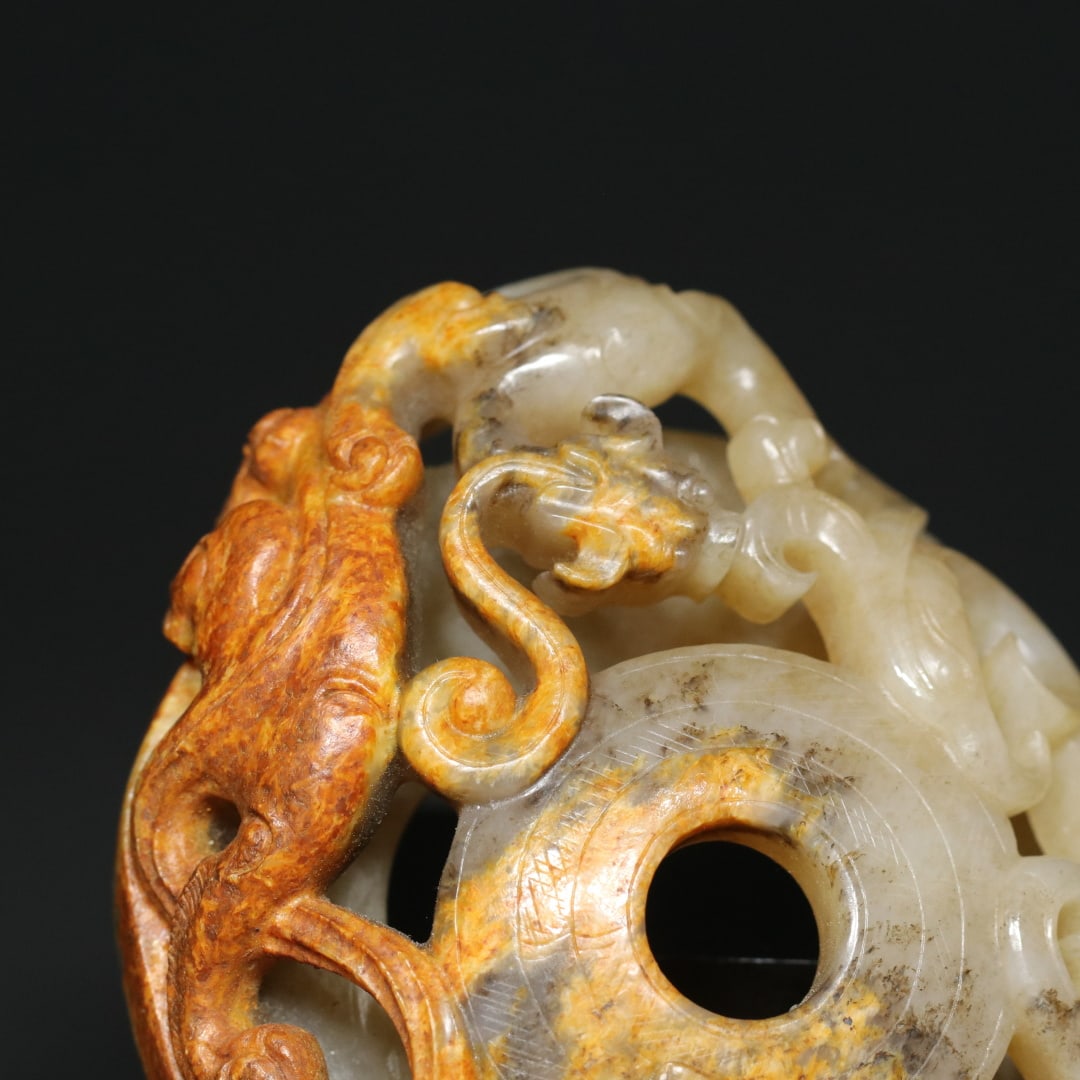 An Exquisite White Jade Dragon and Phoenix Pattern Hand Piece - 5