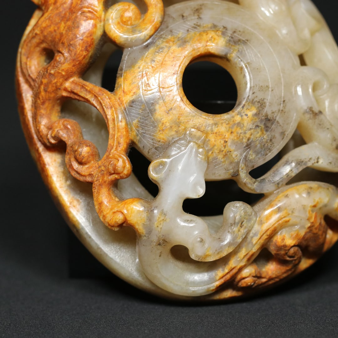An Exquisite White Jade Dragon and Phoenix Pattern Hand Piece - 6