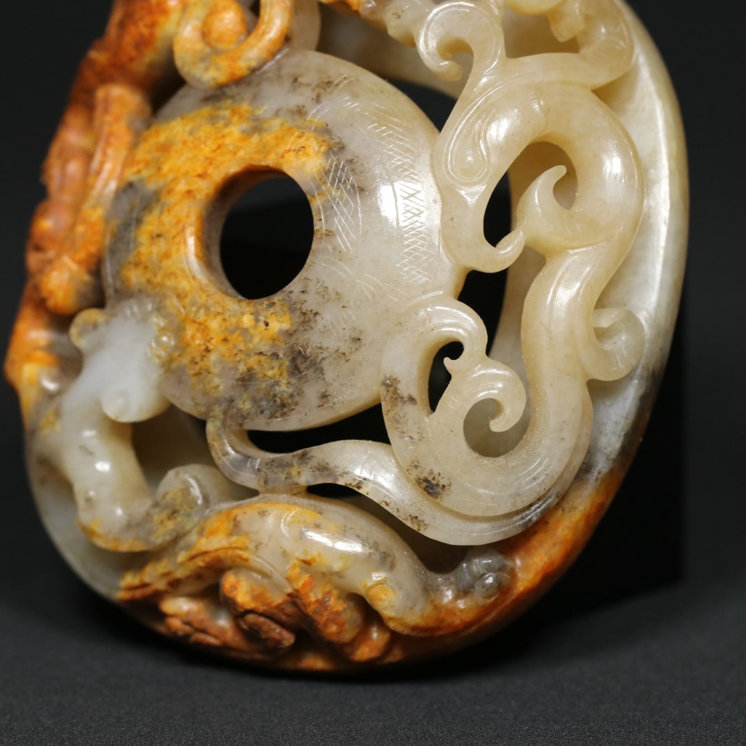 An Exquisite White Jade Dragon and Phoenix Pattern Hand Piece - 8