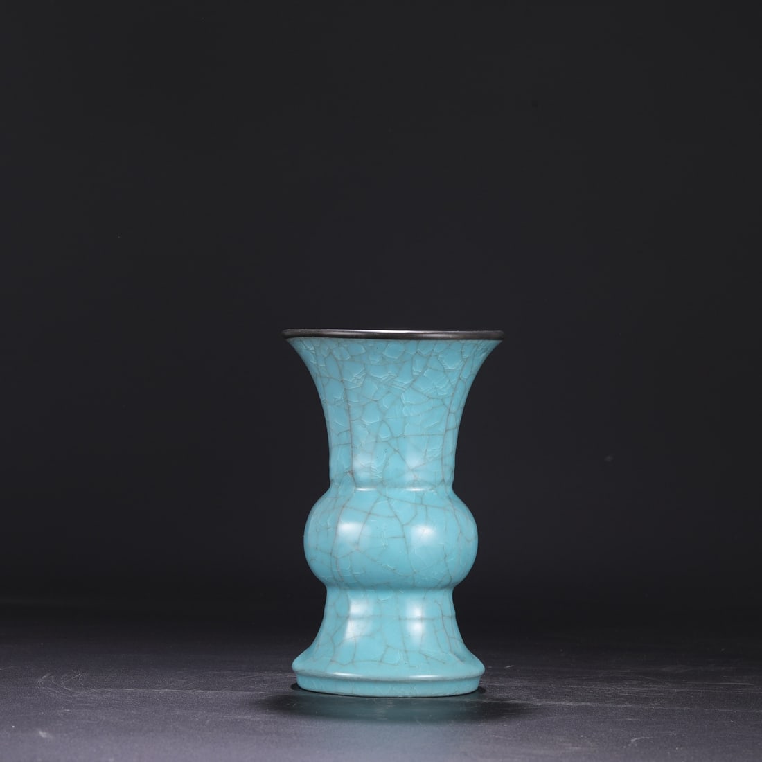 An Exquisite Ru yao Vase - 6