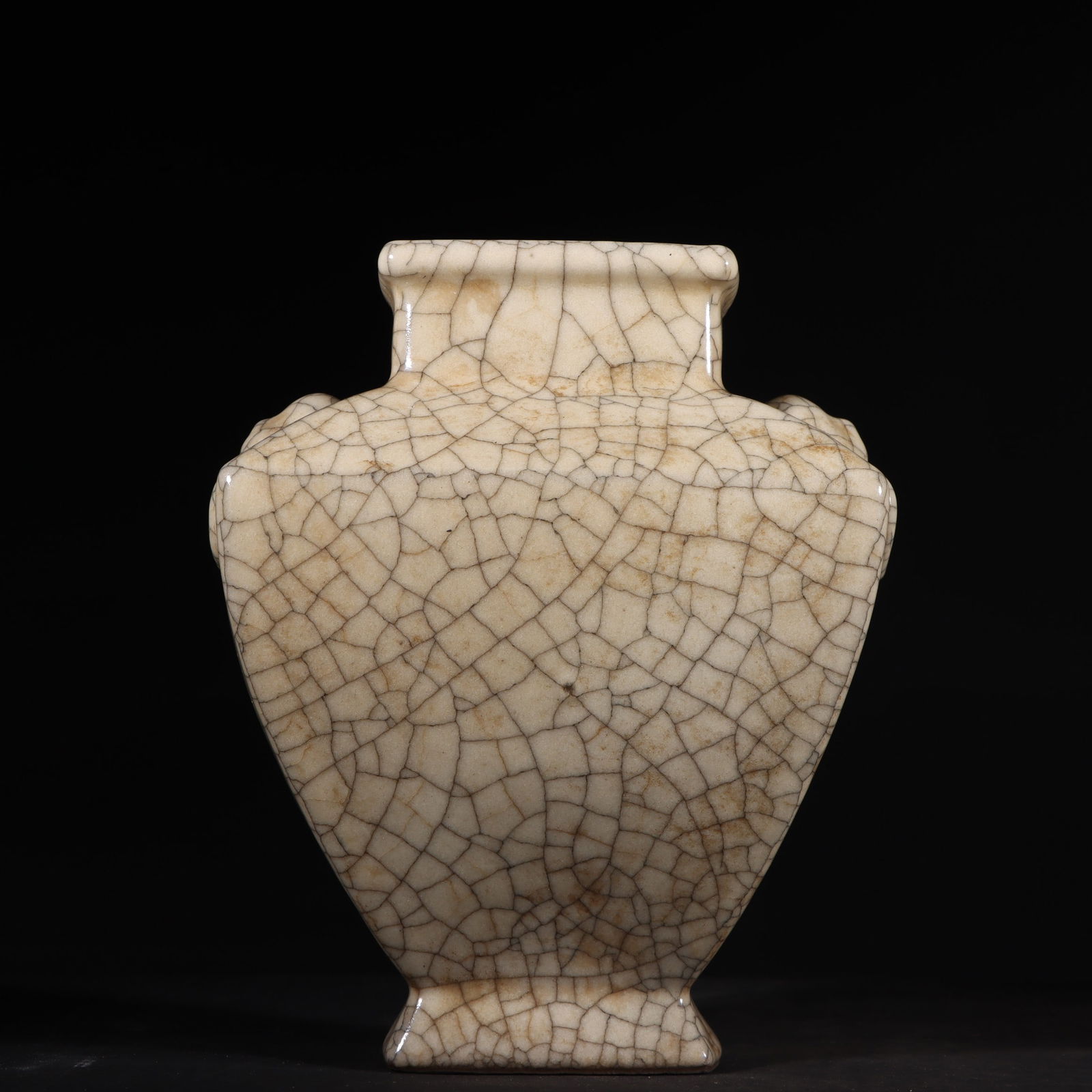 An Exquisite Ge yao Double-Ears Vase - 2