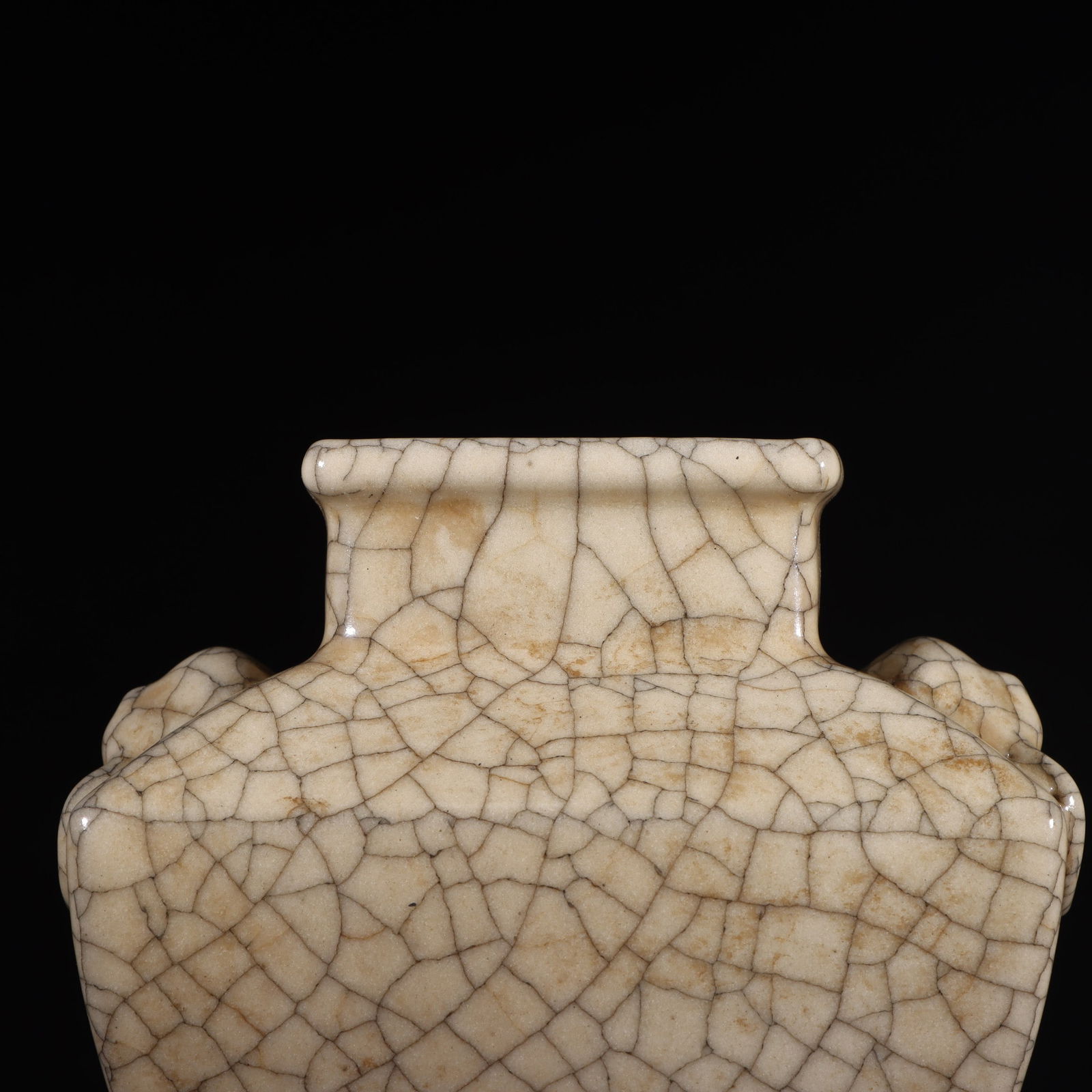 An Exquisite Ge yao Double-Ears Vase - 3