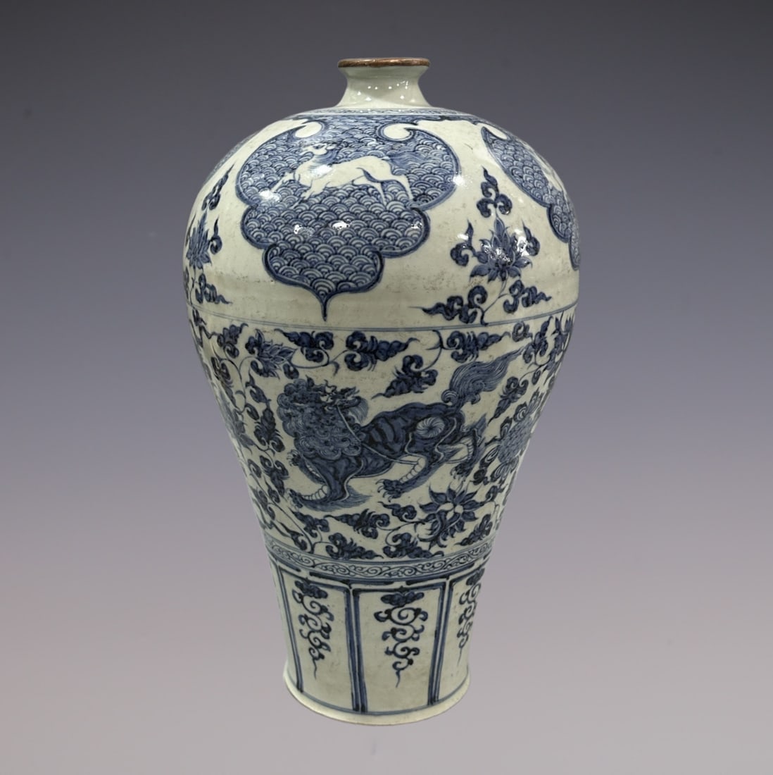 An Exquisite Blue and White Lotus Pattern Lion Pattern Vase - 5
