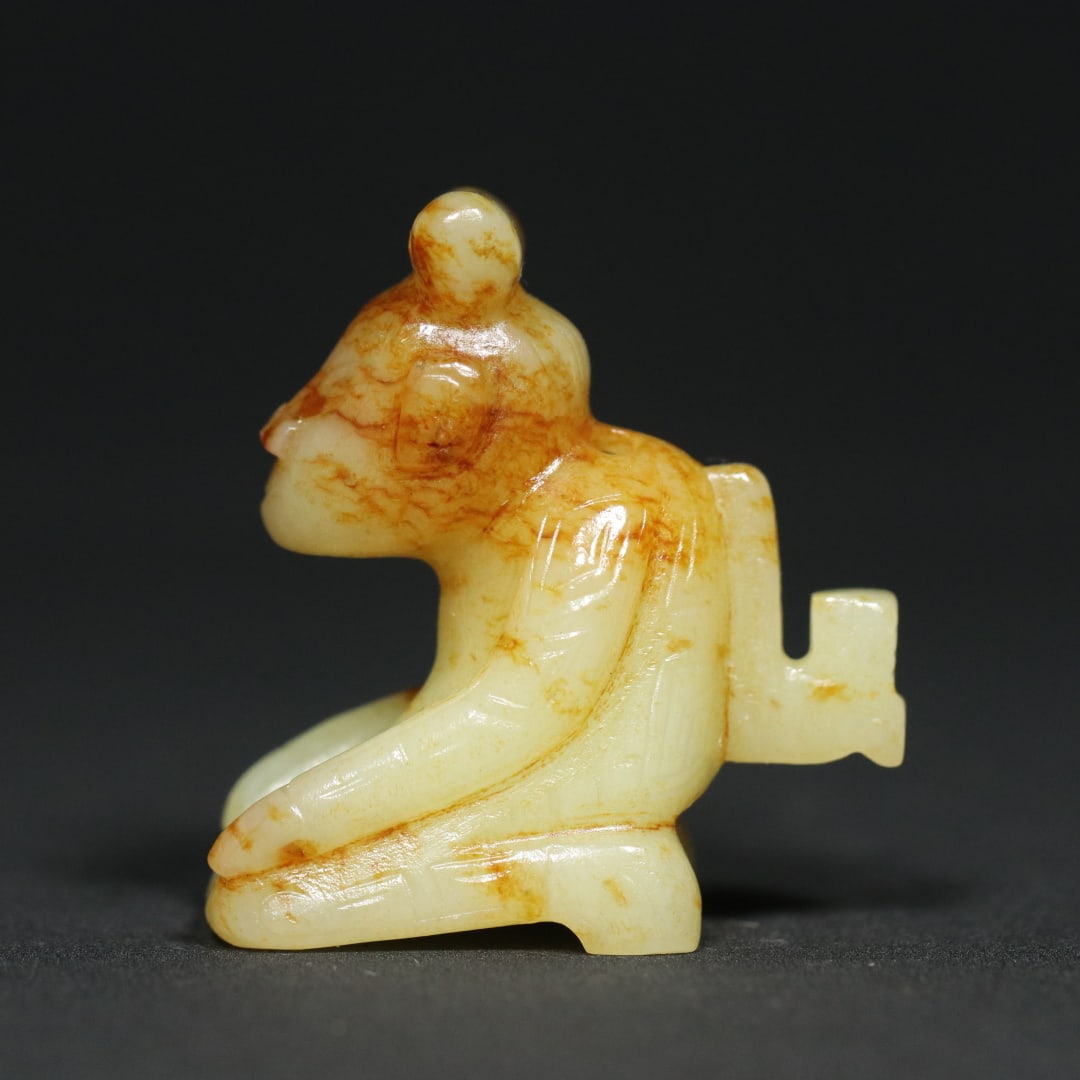 An Exquisite White Jade Figure Pendant - 4
