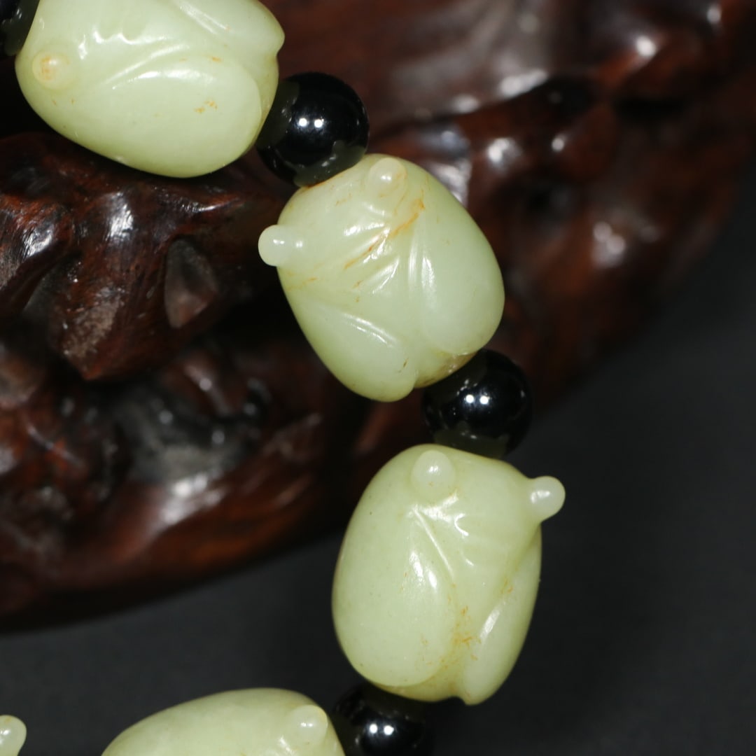 An Exquisite White Jade Bracelets - 5