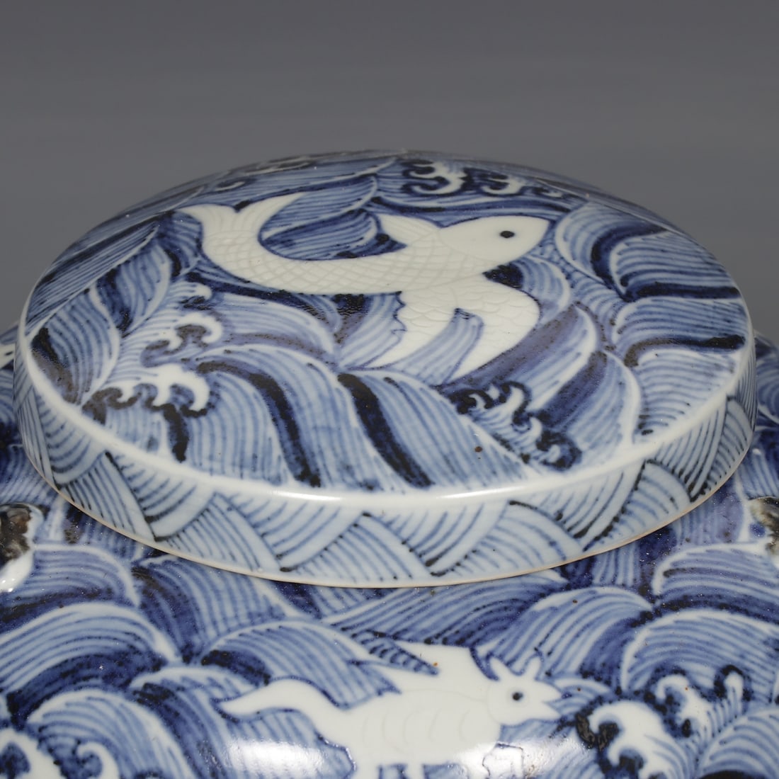 An Exquisite Blue and White Seawater Pattern Jar - 3