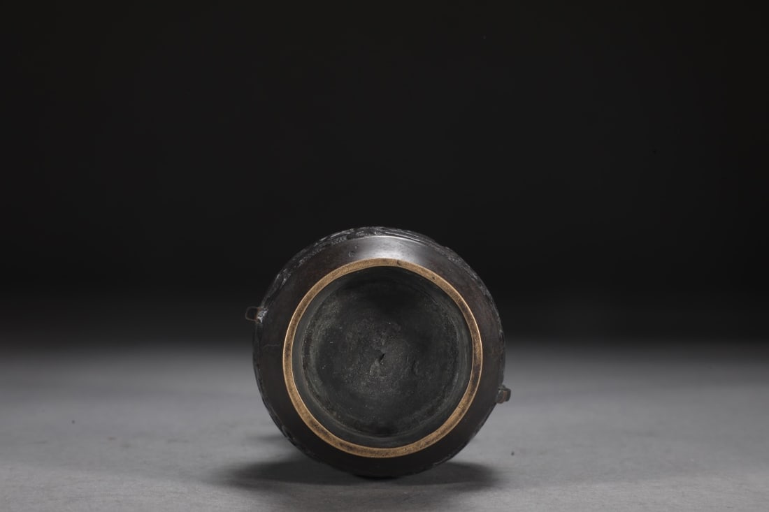 An Exquisite Bronze Beast-Face Pattern Double-Ears Vase - 9