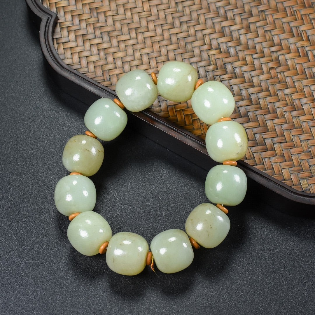 An Exquisite White Jade Bracelets - 3