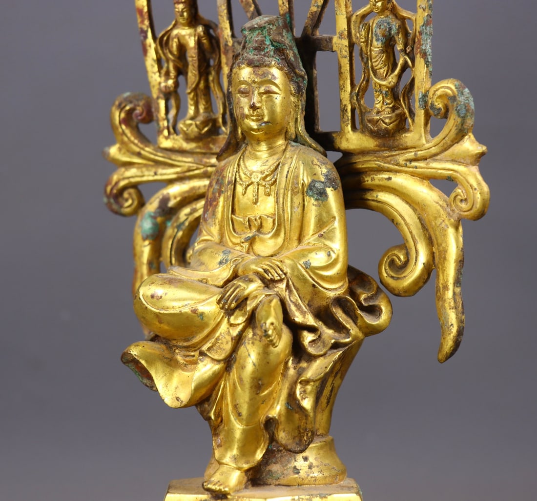 An Exquisite Gilt Bronze Buddha Statue - 6