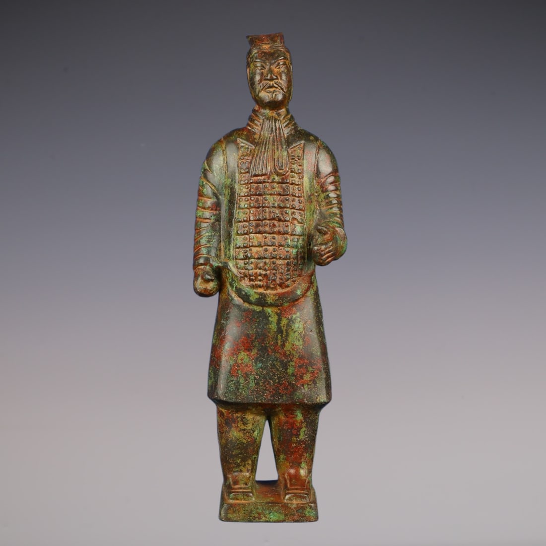 An Exquisite Bronze Figure Ornament (1 of 9)