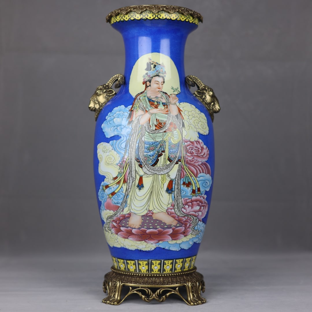 An Exquisite Famille-Rose Inlaid Bronze Character and Story Pattern Double-Ears Vase: An Exquisite Famille-Rose Inlaid Bronze Character and Story Pattern Double-Ears Vase Qing Dynasty, China Kangxi Six-character Mark Size:49.5cmx23.5cm (The Dimensions Of All Batches Are Manually
