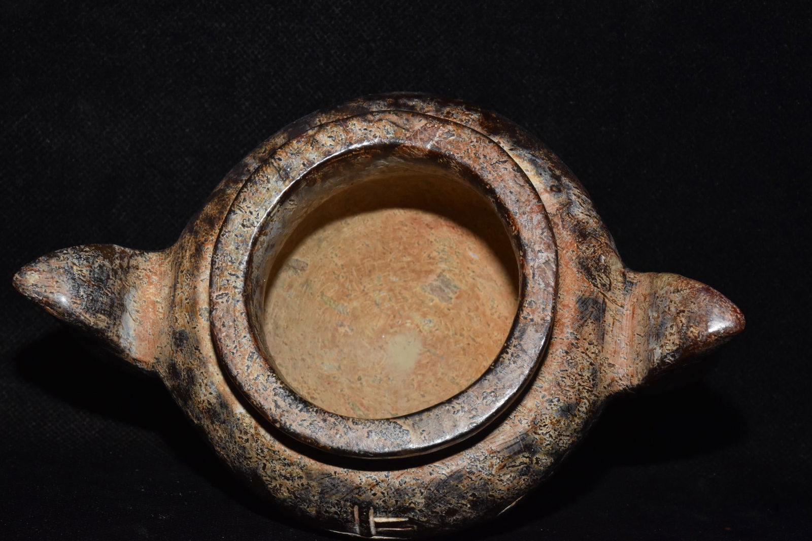 An Exquisite Hemo Jade Double-Ears Jar - 5