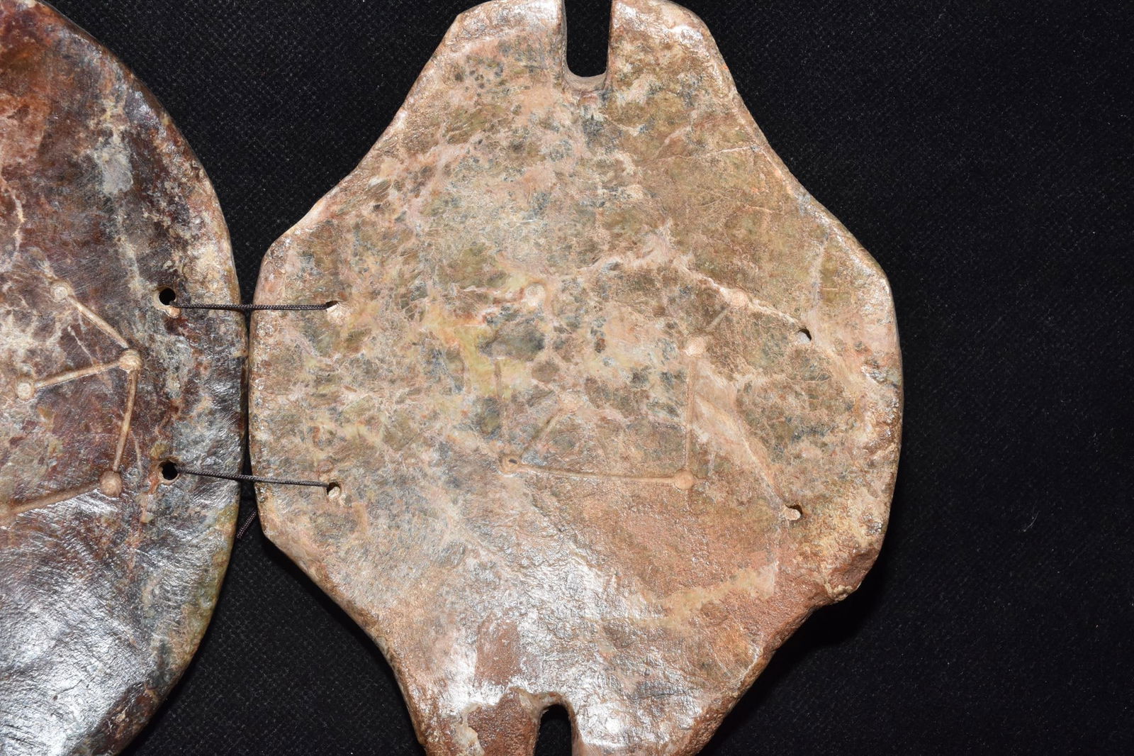 An Exquisite Hemo Jade Tortoise shell Ornament - 5