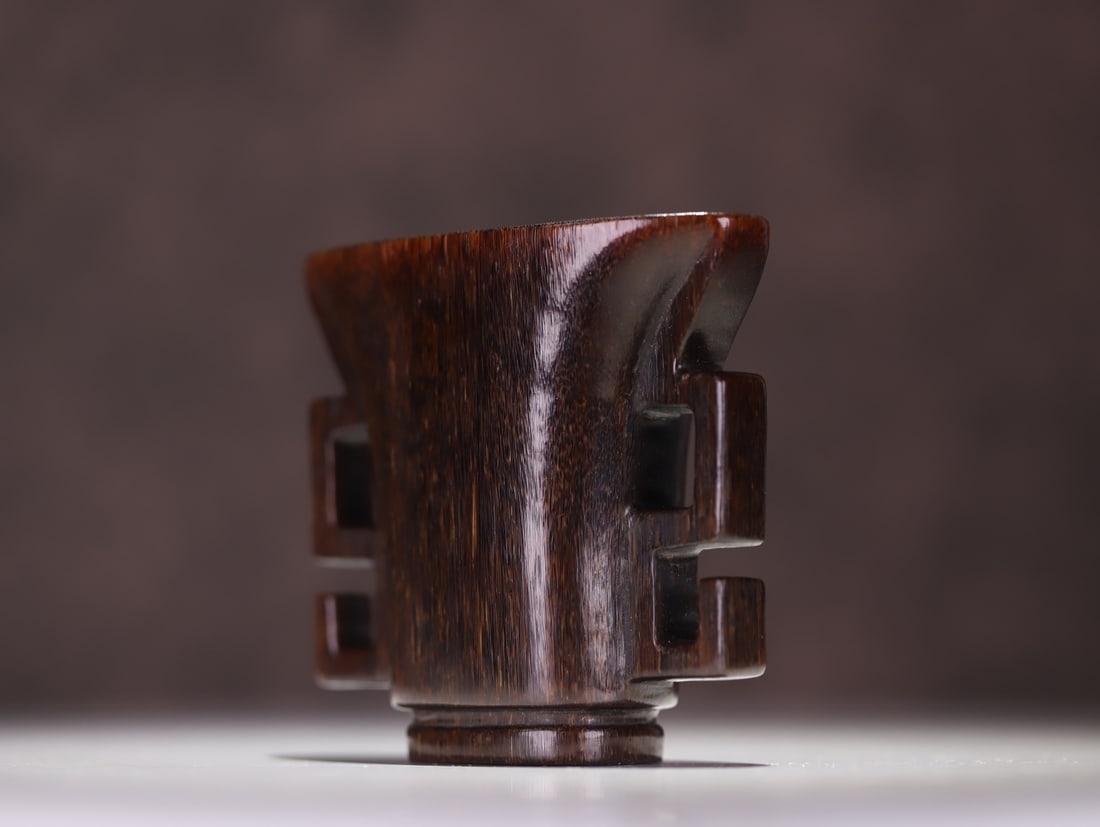 An amphora from the Qing Dynasty - 3