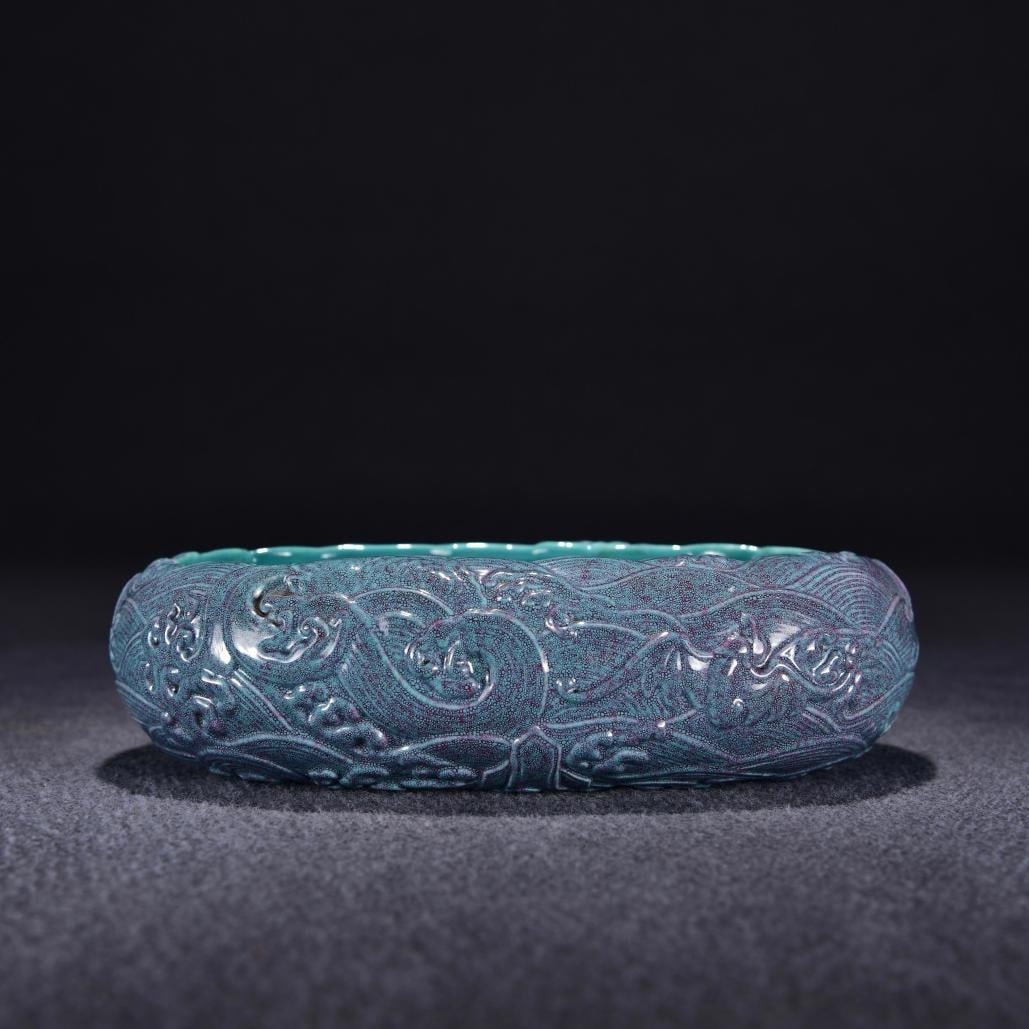 A piece of Qing Dynasty Qianlong year Lujun glaze carving Fushou boundless washing: The Qianlong era of the Qing Dynasty made the Lujun glaze carving Fushou Wuxiang washed Size:H:5cm W:19cm (The Dimensions Of All Batches Are Manually Measured.If You Need More