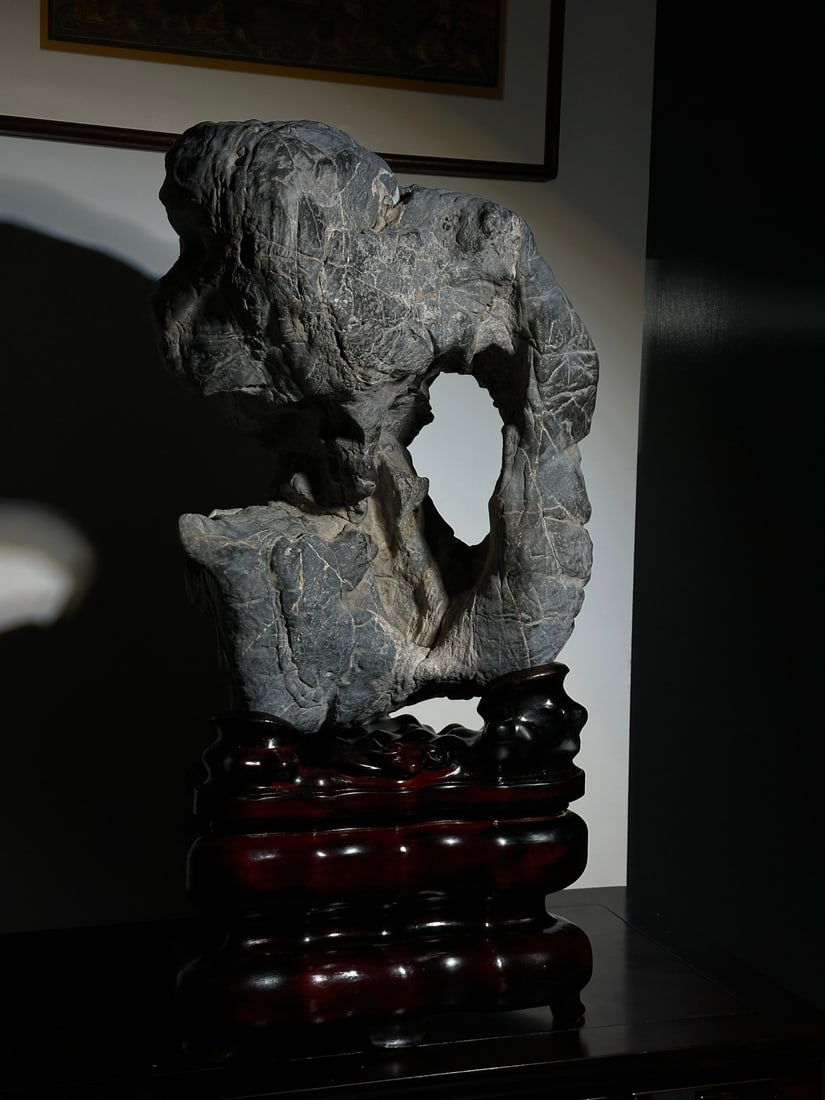 A beautiful Lingbi stone artistic conception old pit stone - 5