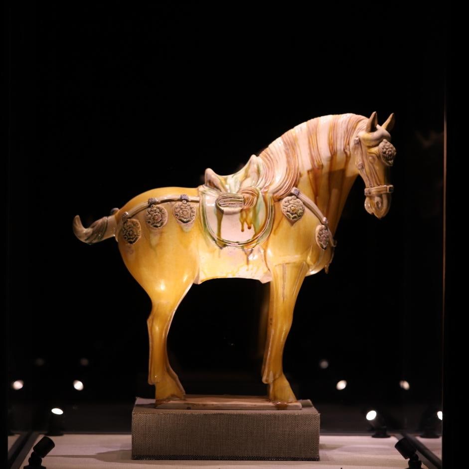 A three-color yellow-glazed horse figurine from the Tang Dynasty: Tang Dynasty's three-color yellow glazed horse figurines Size:L:41cmxW:14cmx H: 42cm (The Dimensions Of All Batches Are Manually Measured.If You Need More Detailed Information,