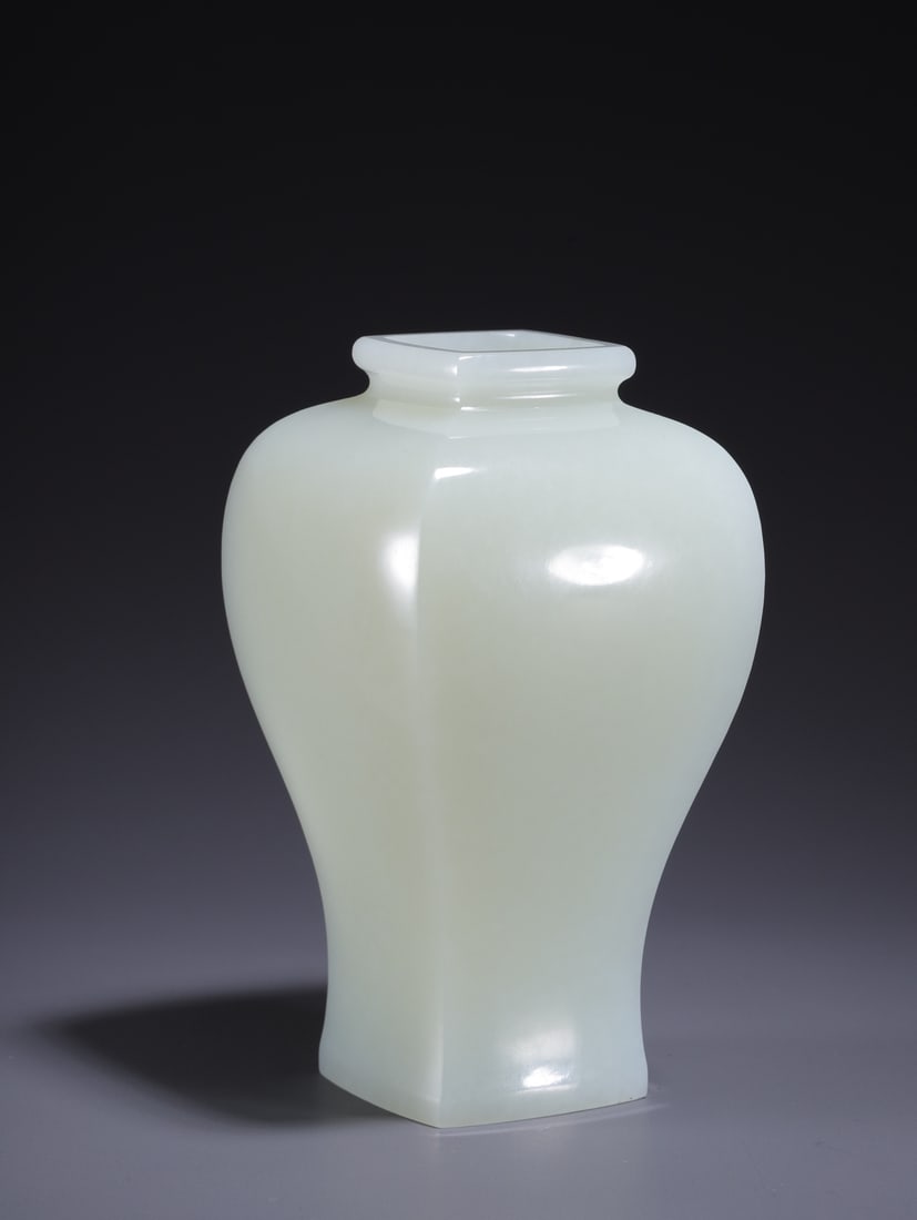 A beautiful Hetian jade square bottle - 3