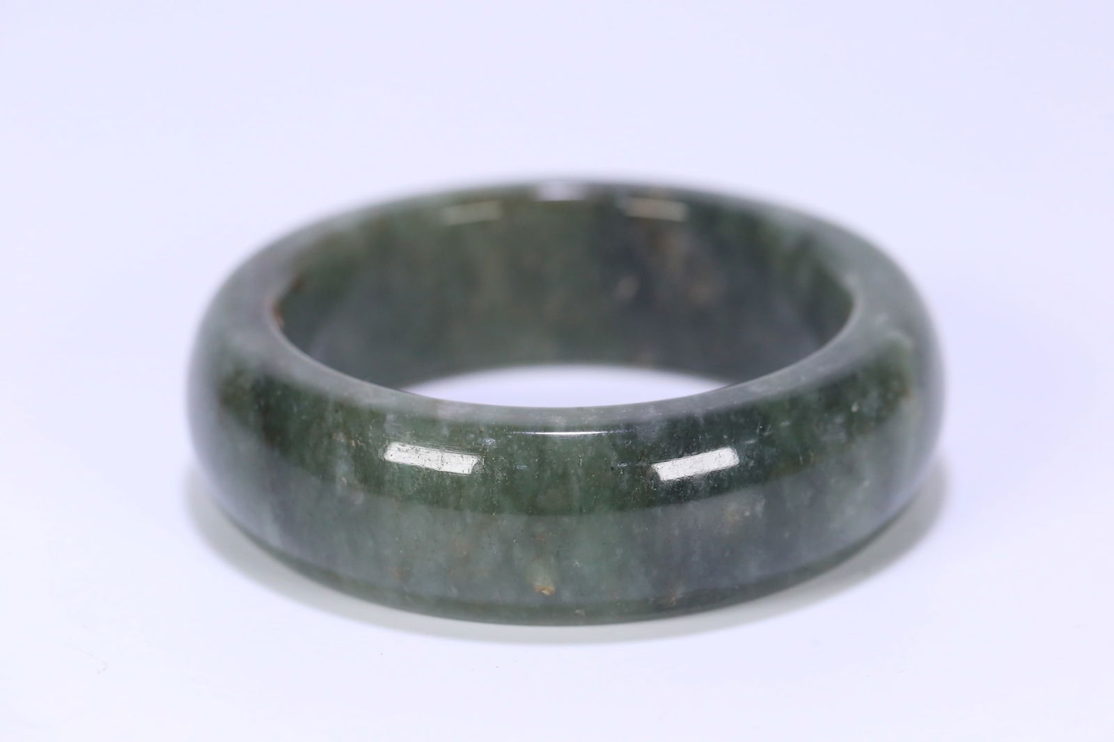 A fine Hetian jasper wide bar bracelet - 4