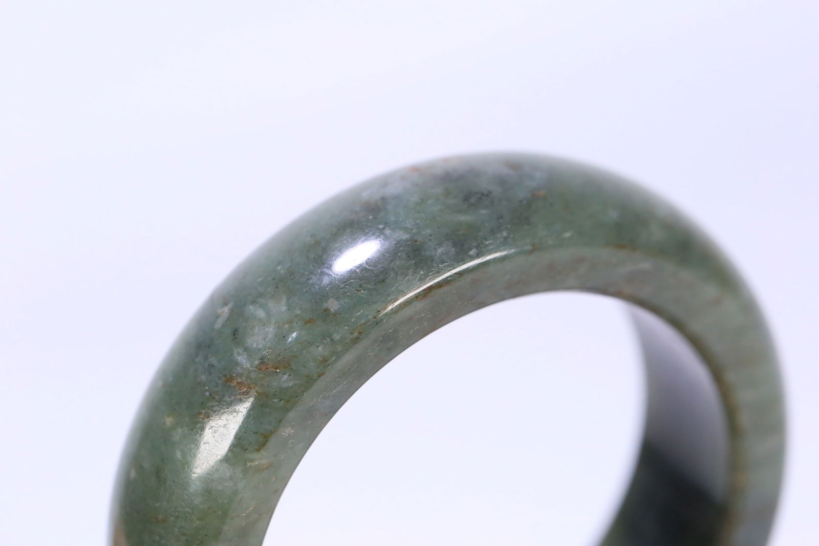 A fine Hetian jasper wide bar bracelet - 8