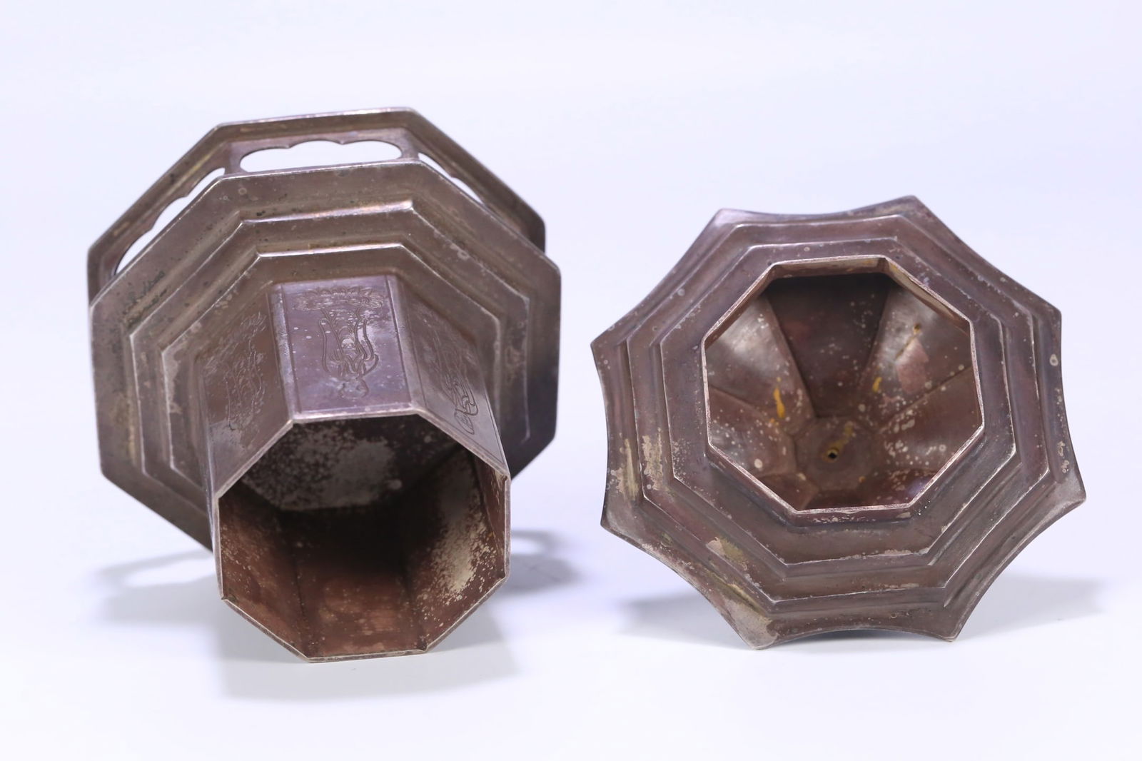 A beautiful old silverware silver Arhat pattern stupa - 4