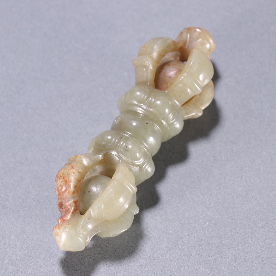 A beautiful Hetian jade vajra ornament: Exquisite Hetian jade vajra ornament Size:0.0407kgL:8.1cmW:2.5cm (The Dimensions Of All Batches Are Manually Measured.If You Need More Detailed Information, Please Contact Our