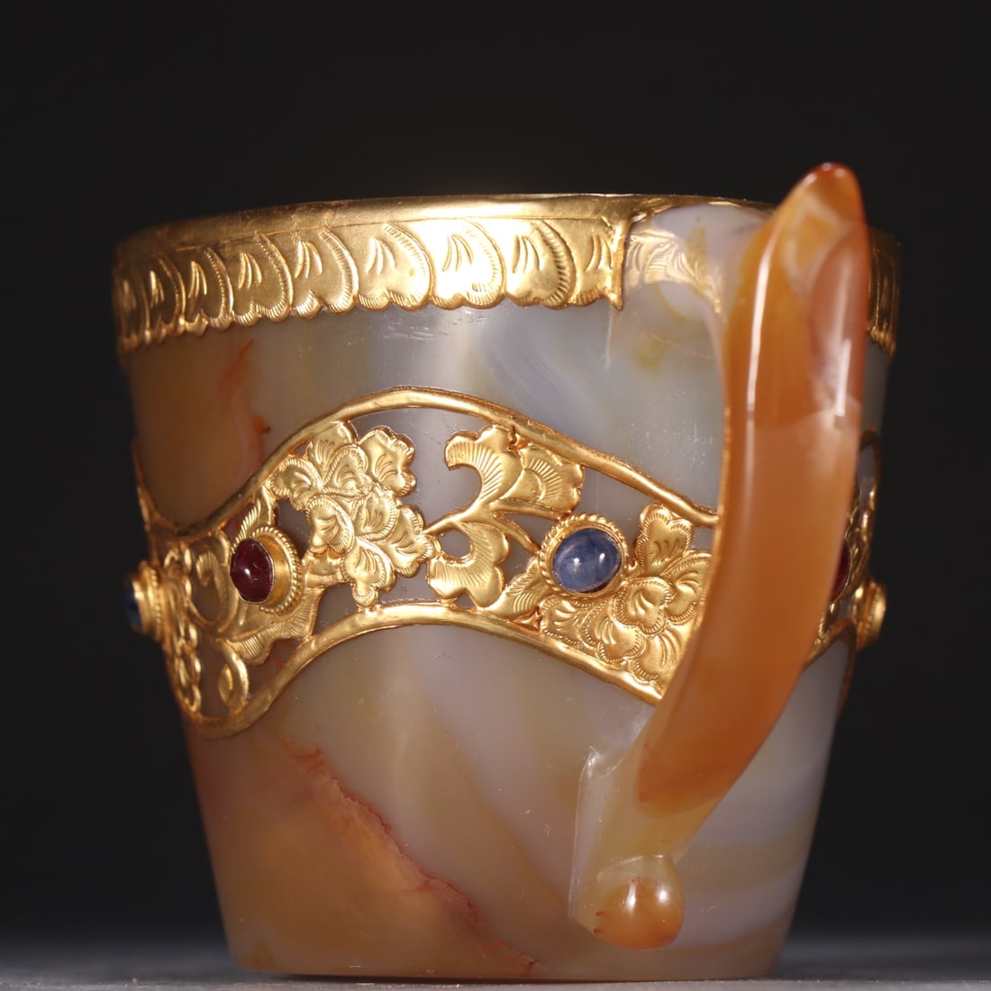A beautiful gold-clad agate cup - 3