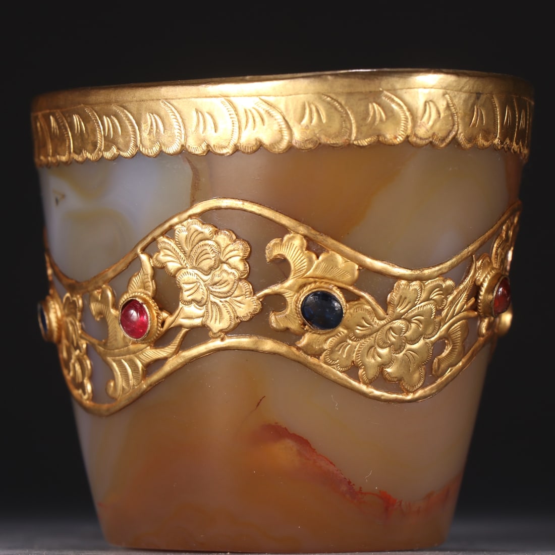 A beautiful gold-clad agate cup - 6