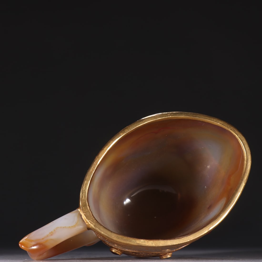 A beautiful gold-clad agate cup - 8