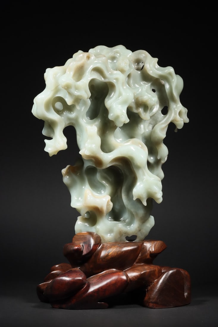 A beautiful Hetian jade road road to the mountain ornament: Exquisite Hetian Jade Road Road Tong Shanzi ornaments Size:4.478kgL:24cmW:12cmH:31cmH:40cm (The Dimensions Of All Batches Are Manually Measured.If You Need More Detailed