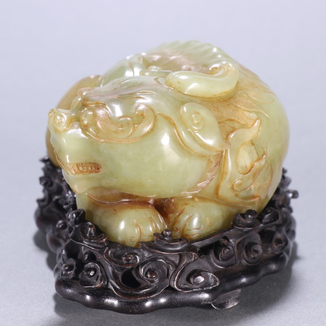 A beautiful Hetian topaz ornament - 3