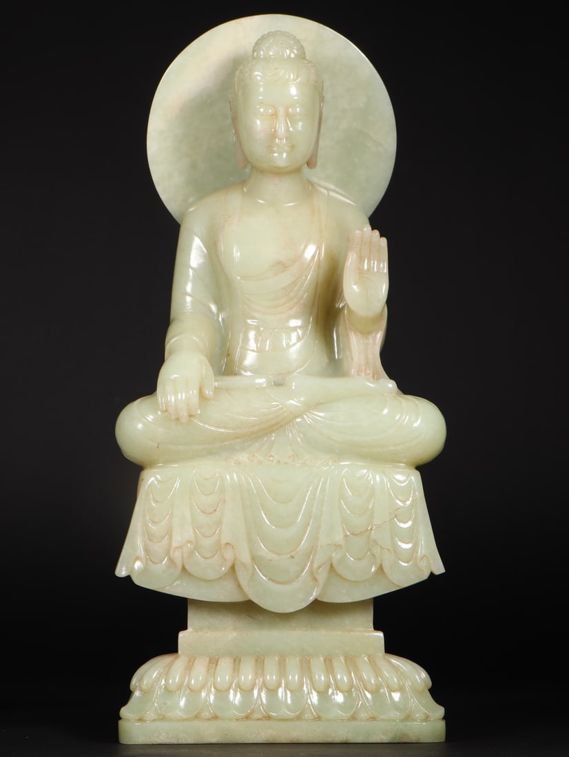 A seated statue of Hetian jade Buddha from the Northern Wei Dynasty (1 of 9)