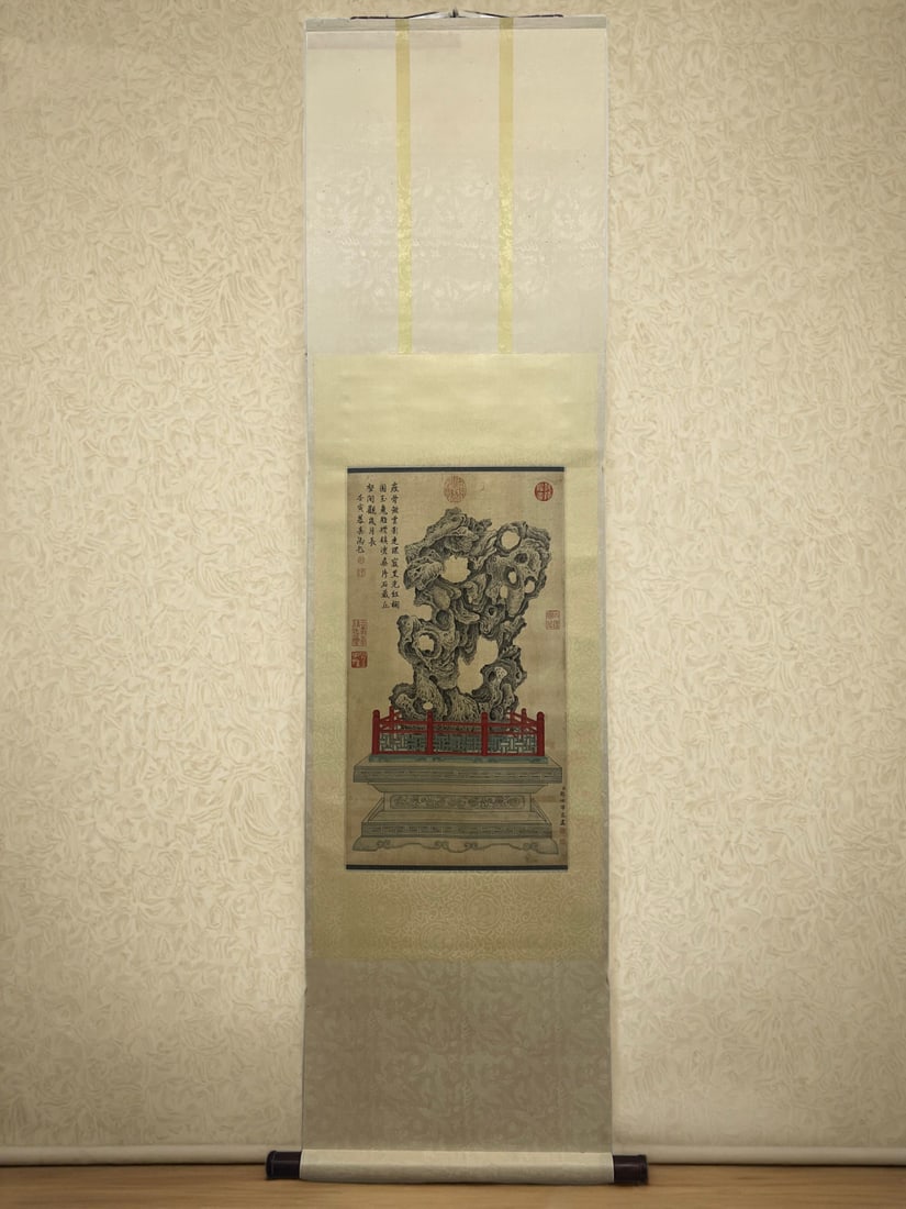 A Qing Dynasty imperial inscription stone Qianlong court Lang Shining Taihu Lake stone painting: Qing Dynasty's imperial pen inscription stone Qianlong court Lang Shining Taihu Lake stone painting scroll Size: Painting core33cmx59cm (The Dimensions Of All Batches Are Manually Measured.If You Need