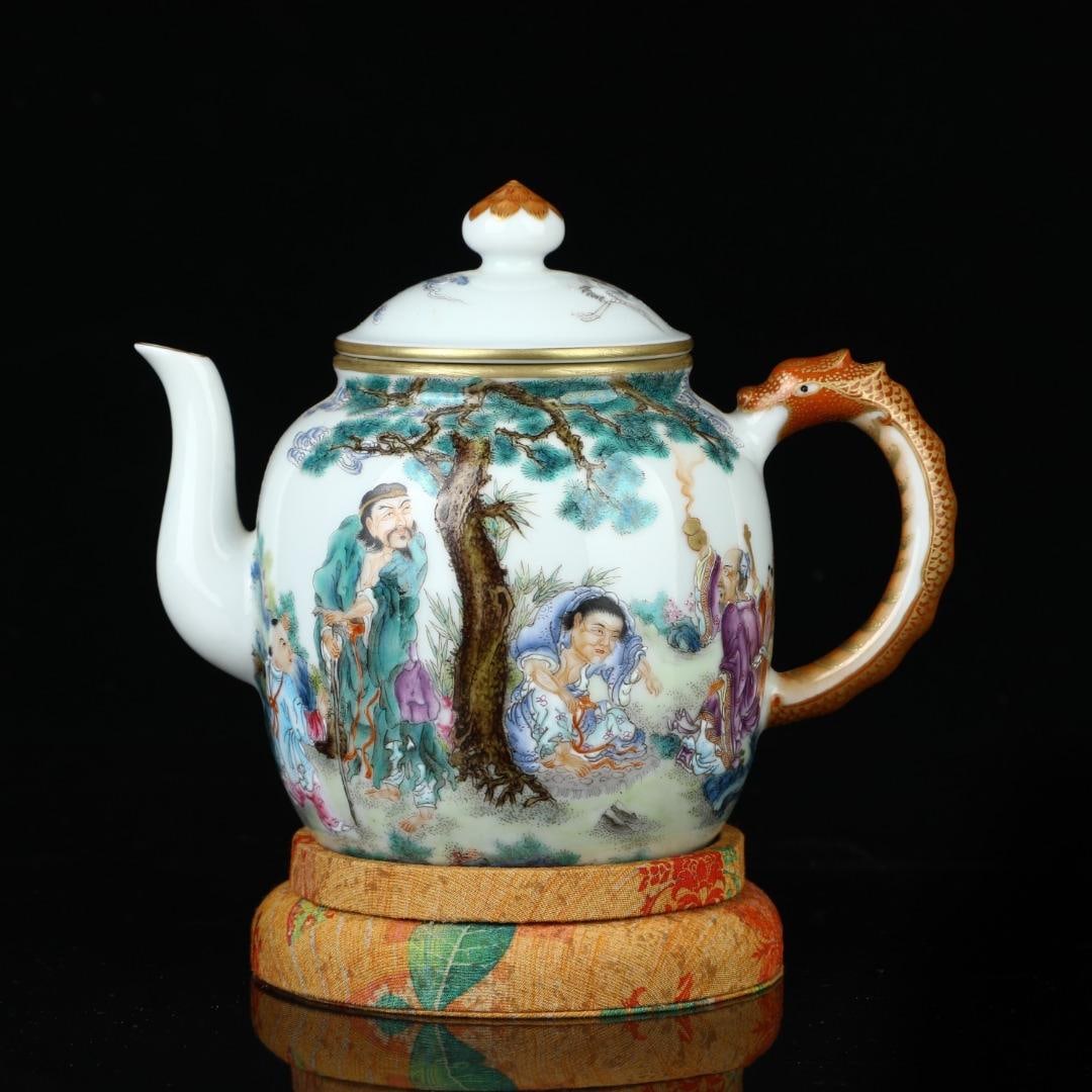 A piece of imperial kiln carving pastel from the Qing Dynasty: The imperial kiln carving pastels of the Qing Dynasty Size:H:13cmW:16cm (The Dimensions Of All Batches Are Manually Measured.If You Need More Detailed Information, Please Contact Our Customer Service