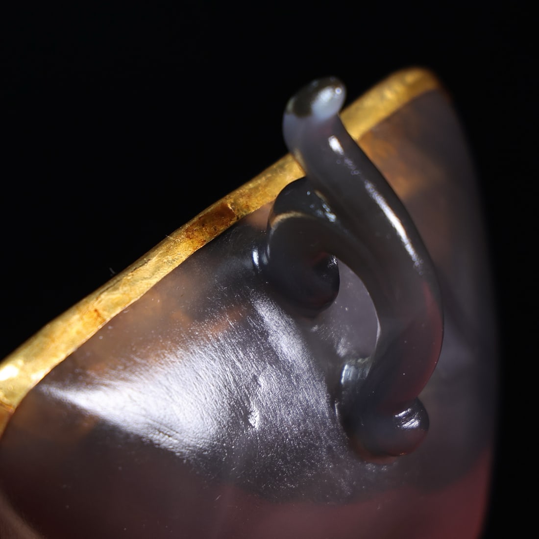 A fine copper-gilt old onyx cup - 6