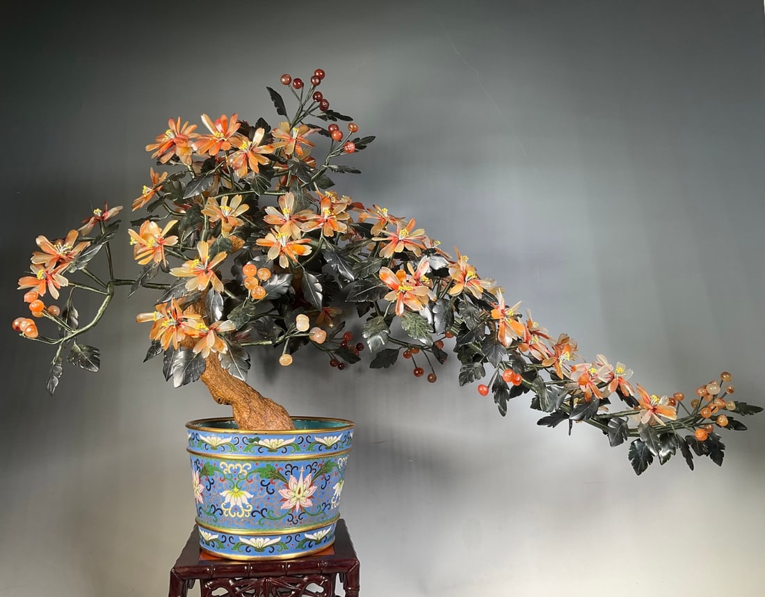 A cloisonné jade bonsai kalanchoe flower from the period of foreign exchange creation (1 of 9)